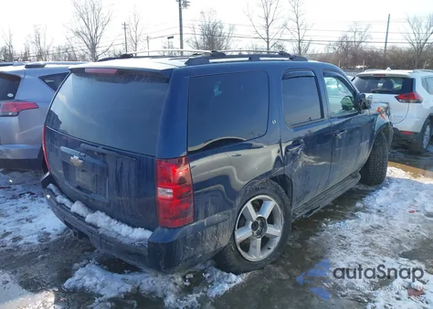 2008 Chevrolet Tahoe Lt z USA, uszkodzony, nr VIN 1GNFK13018R273873